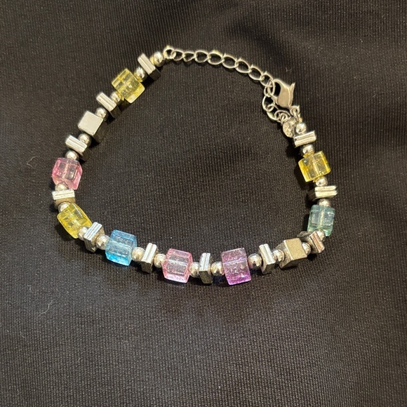 Colorful Beaded Bracelet - Picture 1 of 3